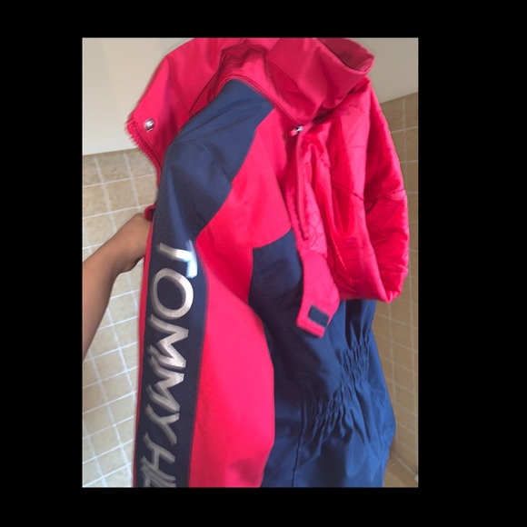 Tommy Hilfiger Coat/Jacket - Picture 3 of 3